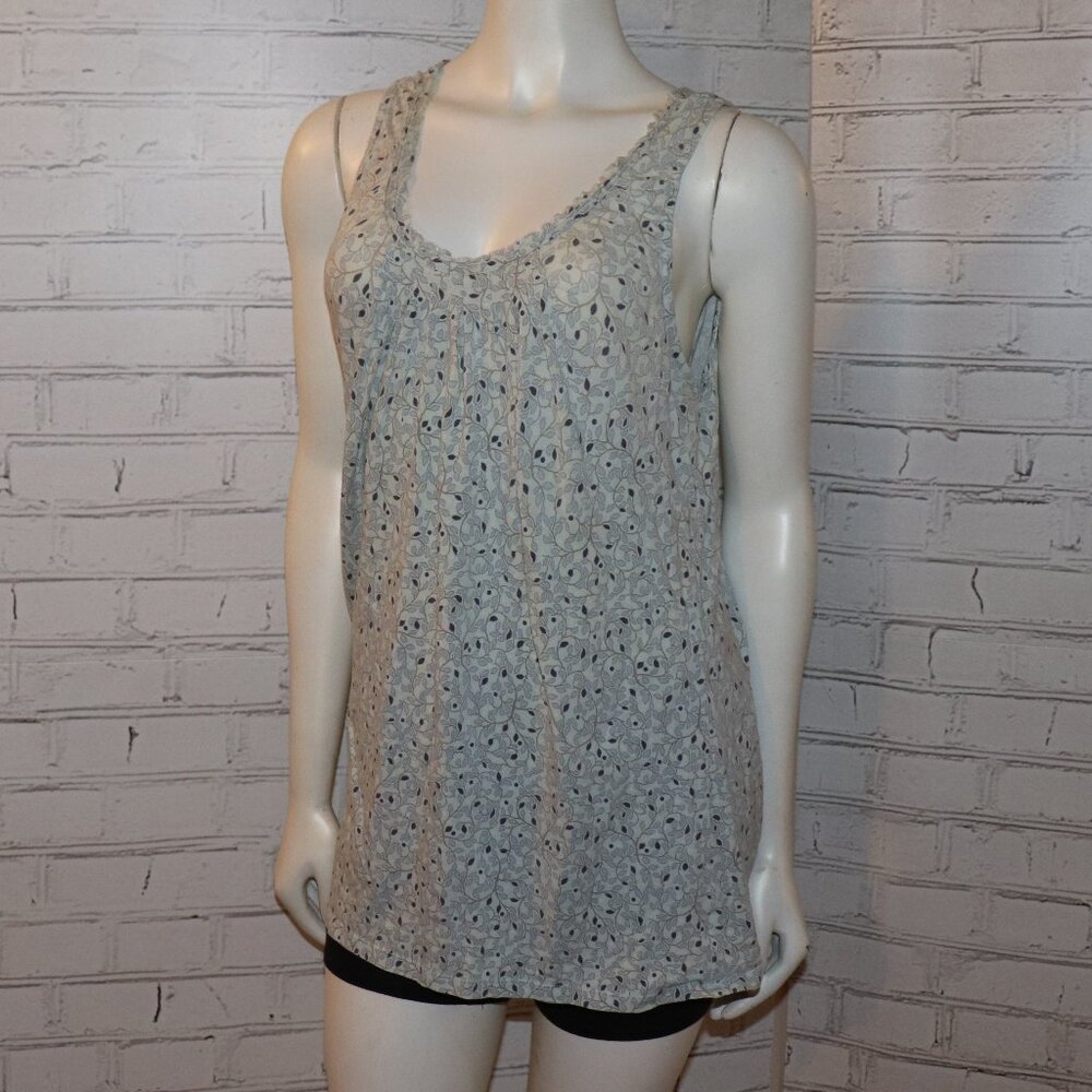 🌿💠 Liz Claiborne Floral Tank · Size M · Light Green & Blue